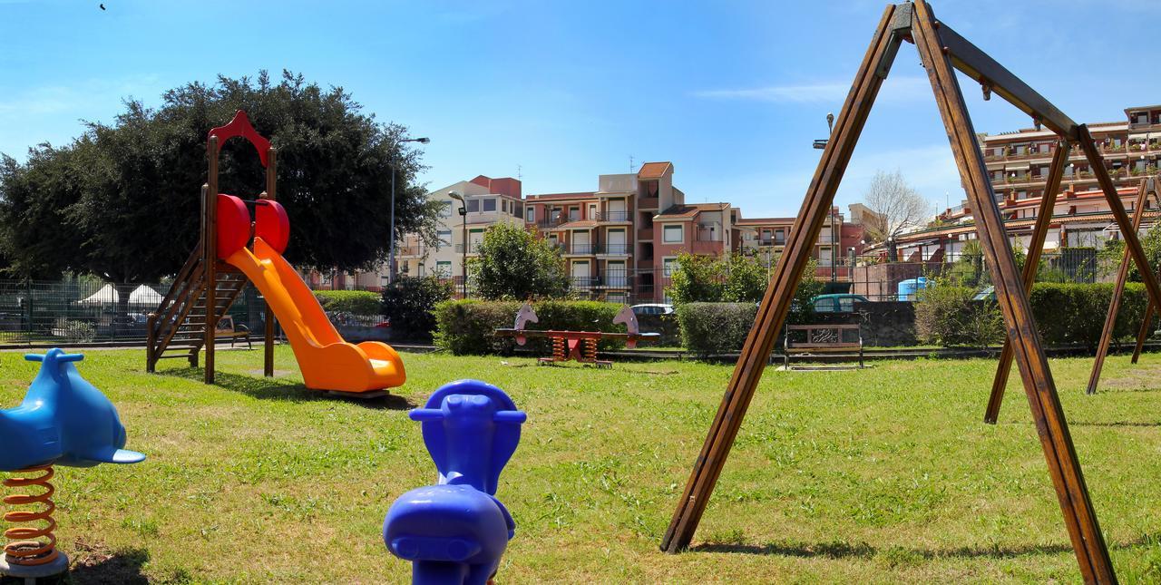 Apartamento Nero D'Avola Morgante Giardini-Naxos Exterior foto