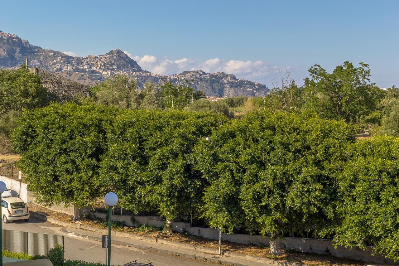 Apartamento Nero D'Avola Morgante Giardini-Naxos Exterior foto